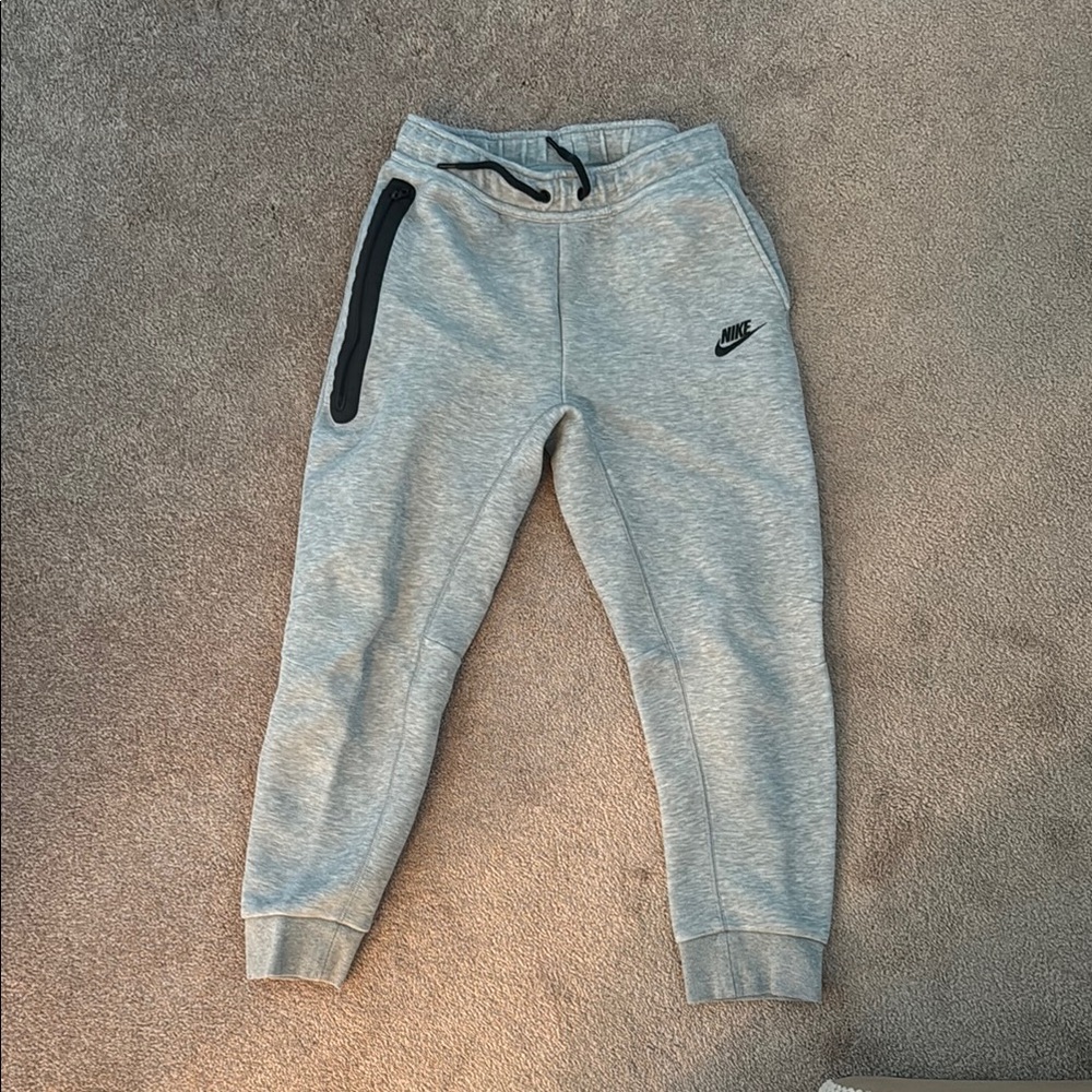 Nike Tech Gray Jogger Sweatpants with Elastic Cuffs